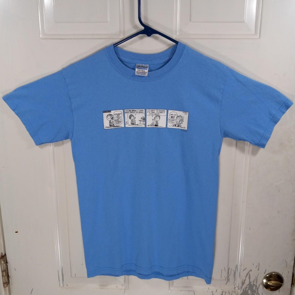 Peanuts, Charles M Schulz Museum Y2K tee shirt